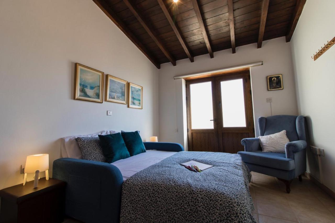 Samareitidos Light Cottage Anaphotia Eksteriør bilde