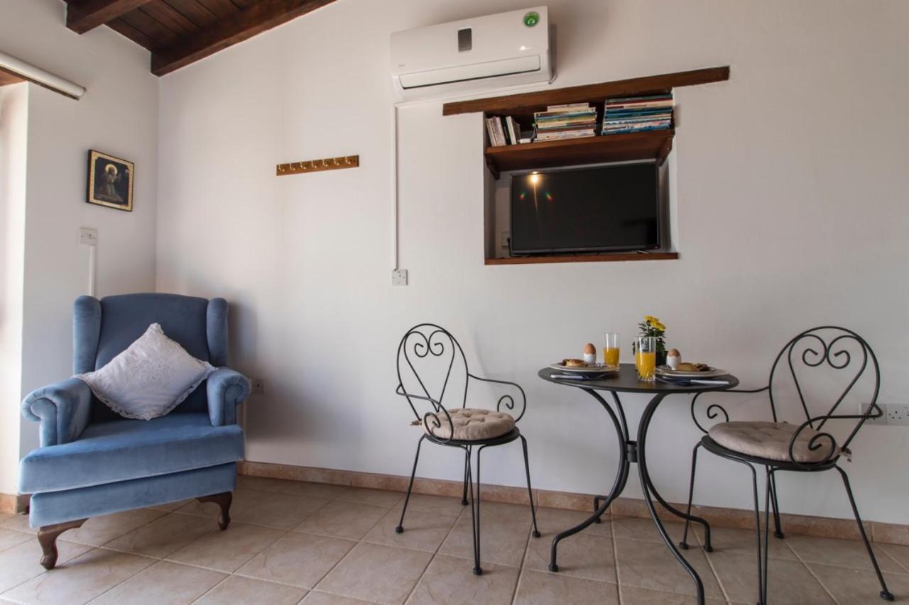 Samareitidos Light Cottage Anaphotia Eksteriør bilde