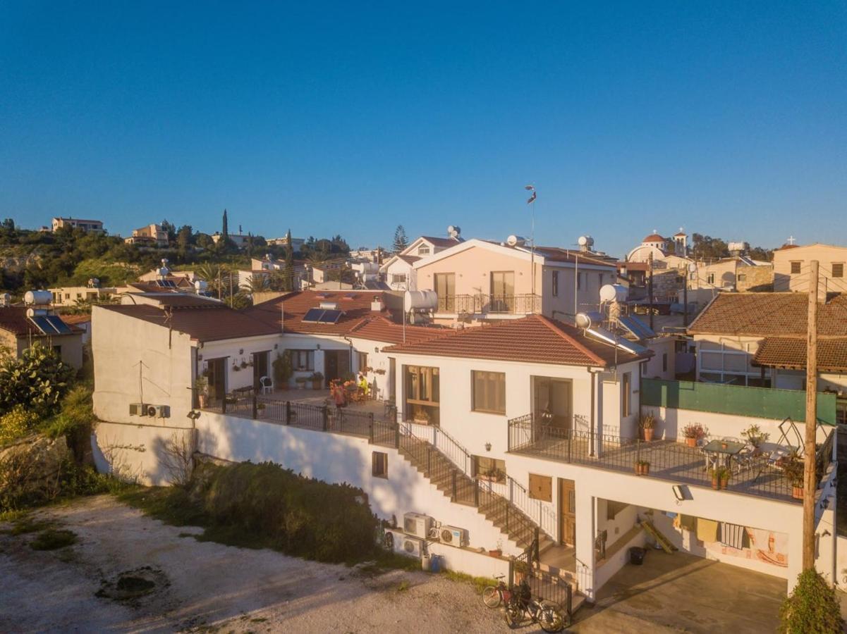 Samareitidos Light Cottage Anaphotia Eksteriør bilde